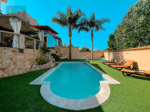 Moradia de luxo T3+2 em Paços de Brandão/Santa Maria da Feira