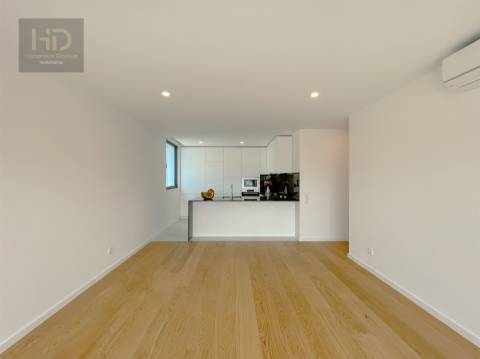 T2 de luxo na 1ª linha da praia em Canidelo