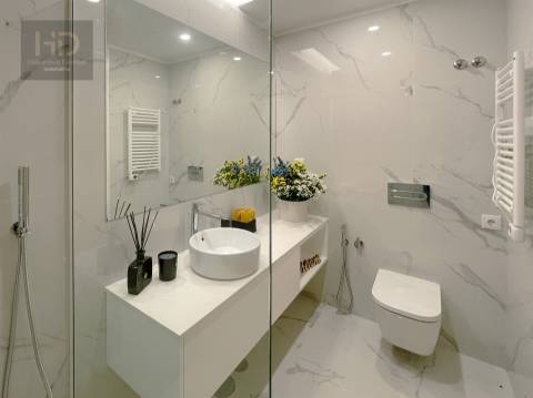 T2 de luxo na 1ª linha da praia em Canidelo