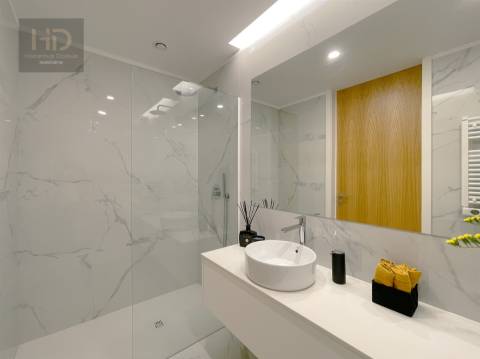 T2 de luxo na 1ª linha da praia em Canidelo