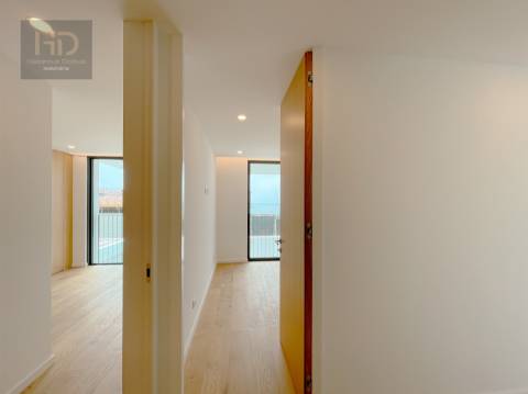 T2 de luxo na 1ª linha da praia em Canidelo