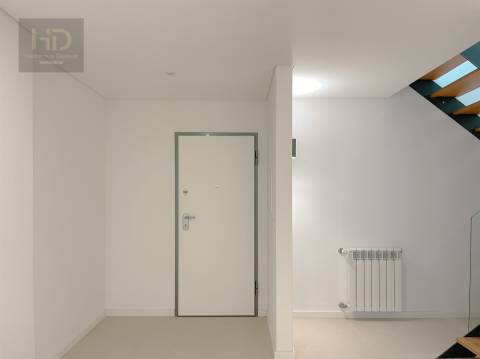 Moradia T3+1 Venda em Madalena,Vila Nova de Gaia