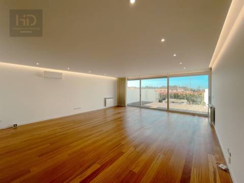 Moradia T3+1 Venda em Madalena,Vila Nova de Gaia