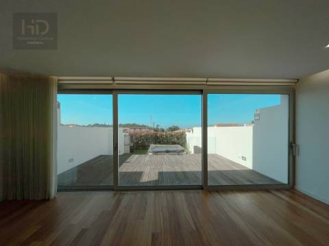 Moradia T3+1 Venda em Madalena,Vila Nova de Gaia