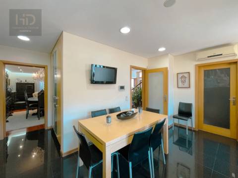 Moradia T3+1 em Arcozelo próxima das praias