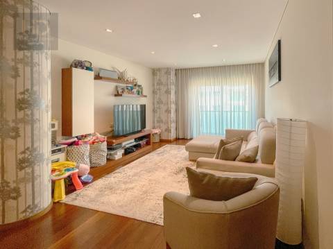 Apartamento T2 Paranhos, Porto.