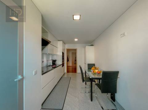 Apartamento T2 Paranhos, Porto.