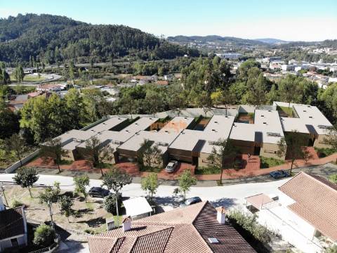 Moradia T4 Venda em Celeirós, Aveleda e Vimieiro,Braga