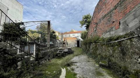Moradia T3 Venda em Braga (Maximinos, Sé e Cividade),Braga