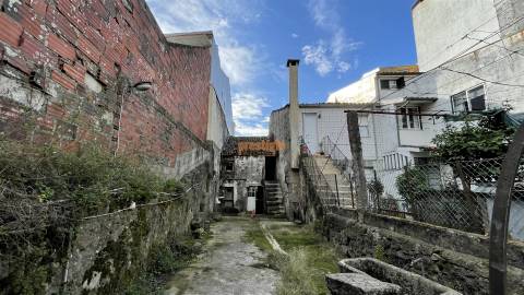 Moradia T3 Venda em Braga (Maximinos, Sé e Cividade),Braga