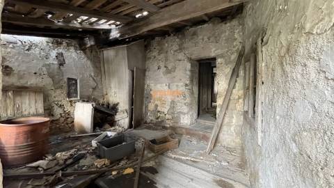 Moradia T3 Venda em Braga (Maximinos, Sé e Cividade),Braga