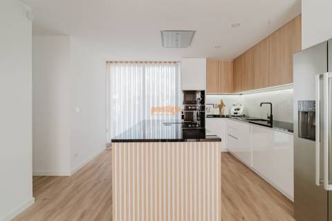 Moradia T3 Venda em Palmeira de Faro e Curvos,Esposende