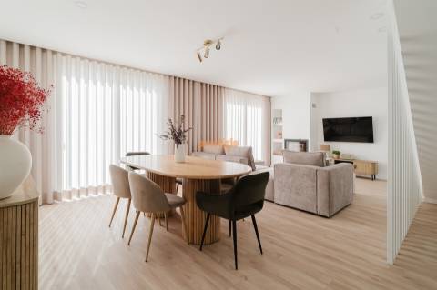 Moradia T3 Venda em Palmeira de Faro e Curvos,Esposende