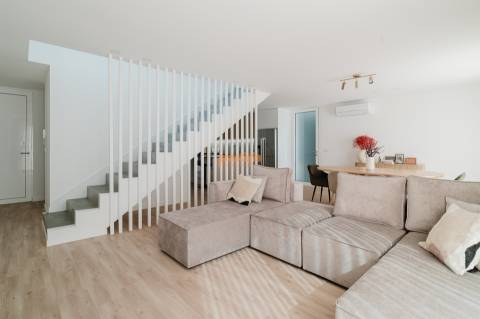 Moradia T3 Venda em Palmeira de Faro e Curvos,Esposende