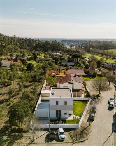 Moradia T3 Venda em Palmeira de Faro e Curvos,Esposende