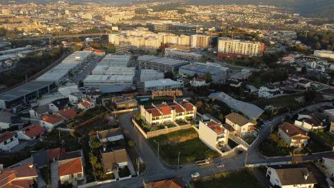 Moradia T3 Venda em Celeirós, Aveleda e Vimieiro,Braga