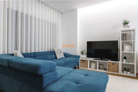 Apartamento T3+1 Arrendamento em Bonfim,Porto