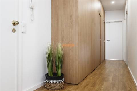 Apartamento T3+1 Arrendamento em Bonfim,Porto