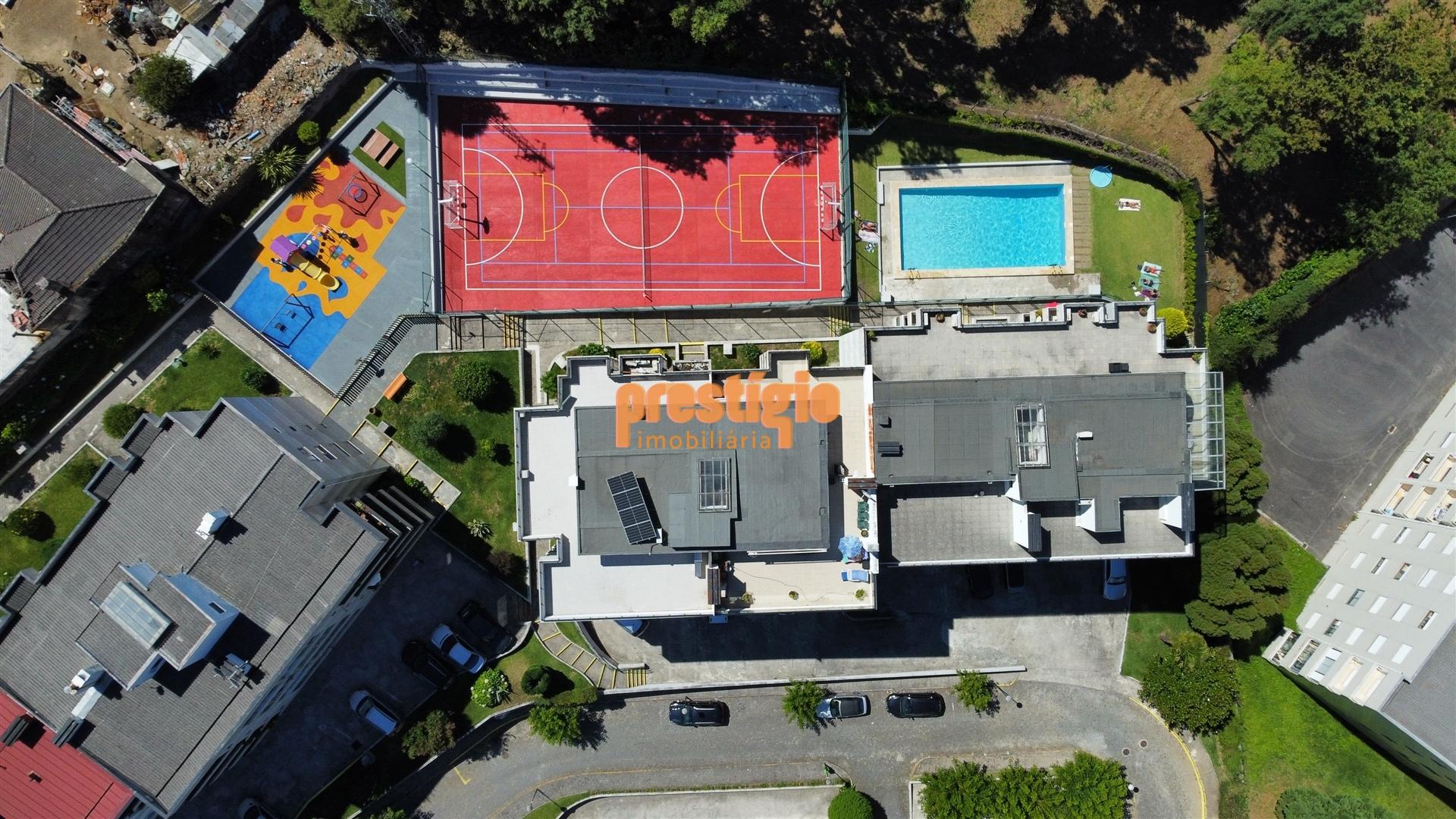 Apartamento T3 Venda em Nogueira, Fraião e Lamaçães,Braga