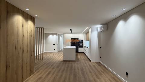 Apartamento T2 Venda em Merelim (São Pedro) e Frossos,Braga