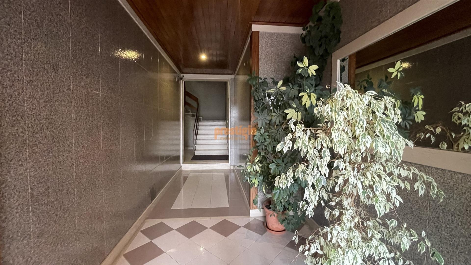 Apartamento T2 Arrendamento em Gualtar,Braga