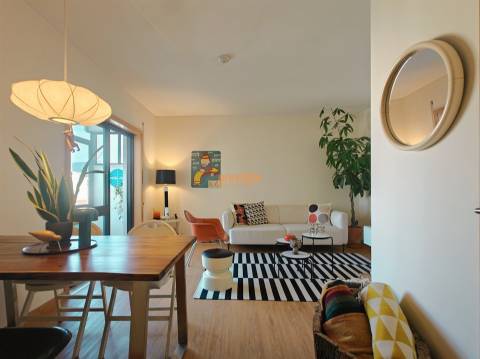 Apartamento T2 Venda em Mafamude e Vilar do Paraíso,Vila Nova de Gaia