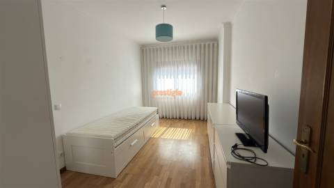 Apartamento T2 Arrendamento em Gualtar,Braga