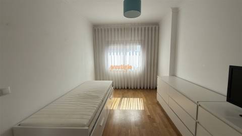 Apartamento T2 Arrendamento em Gualtar,Braga