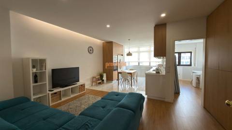 Apartamento T3+1 Arrendamento em Bonfim,Porto