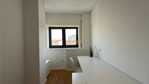 Apartamento T3+1 Arrendamento em Bonfim,Porto