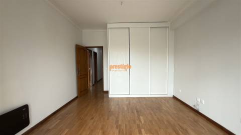 Apartamento T4 Arrendamento em Braga (São Vicente),Braga