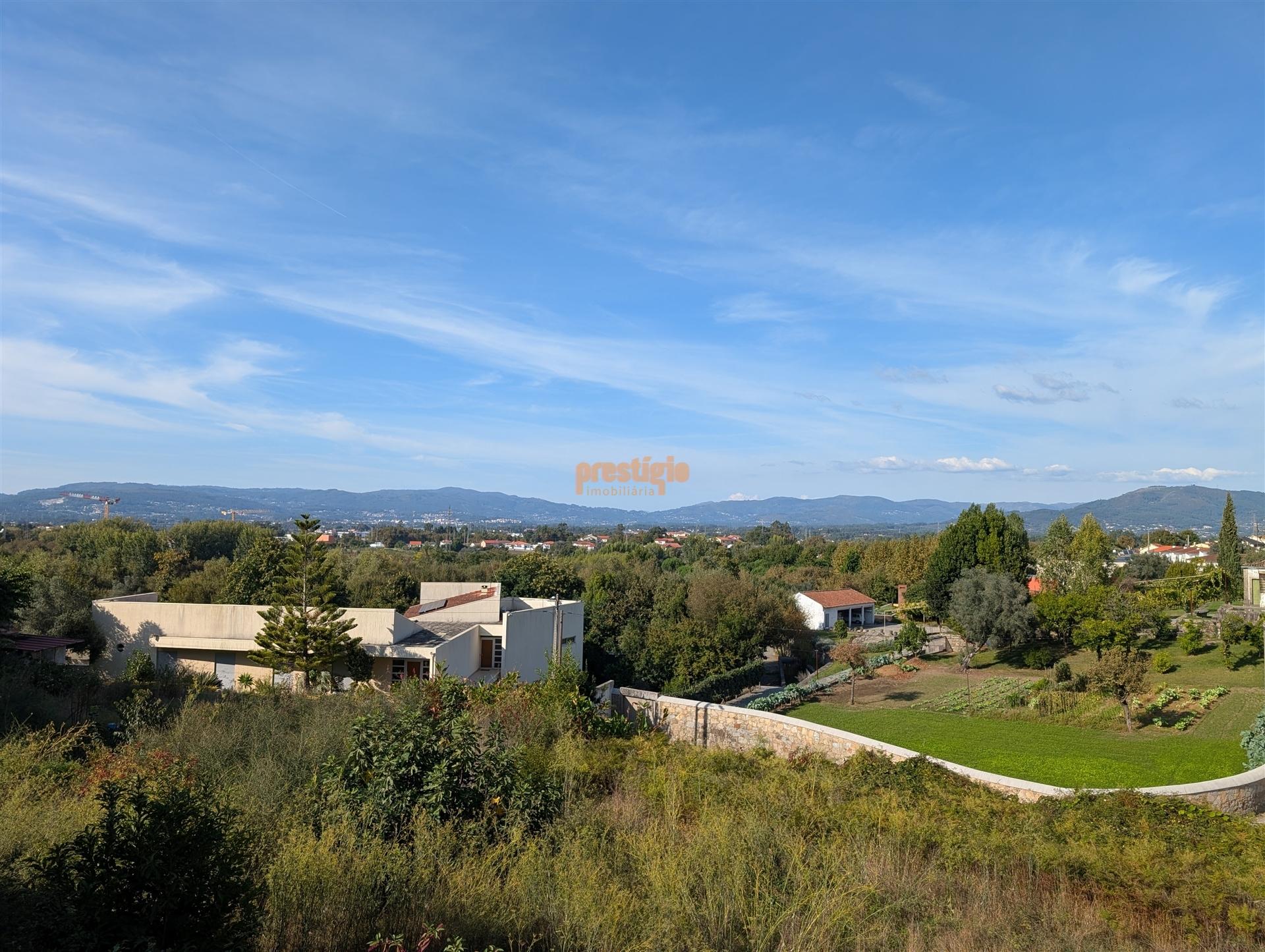 Terreno Urbano  Venda em Adaúfe,Braga