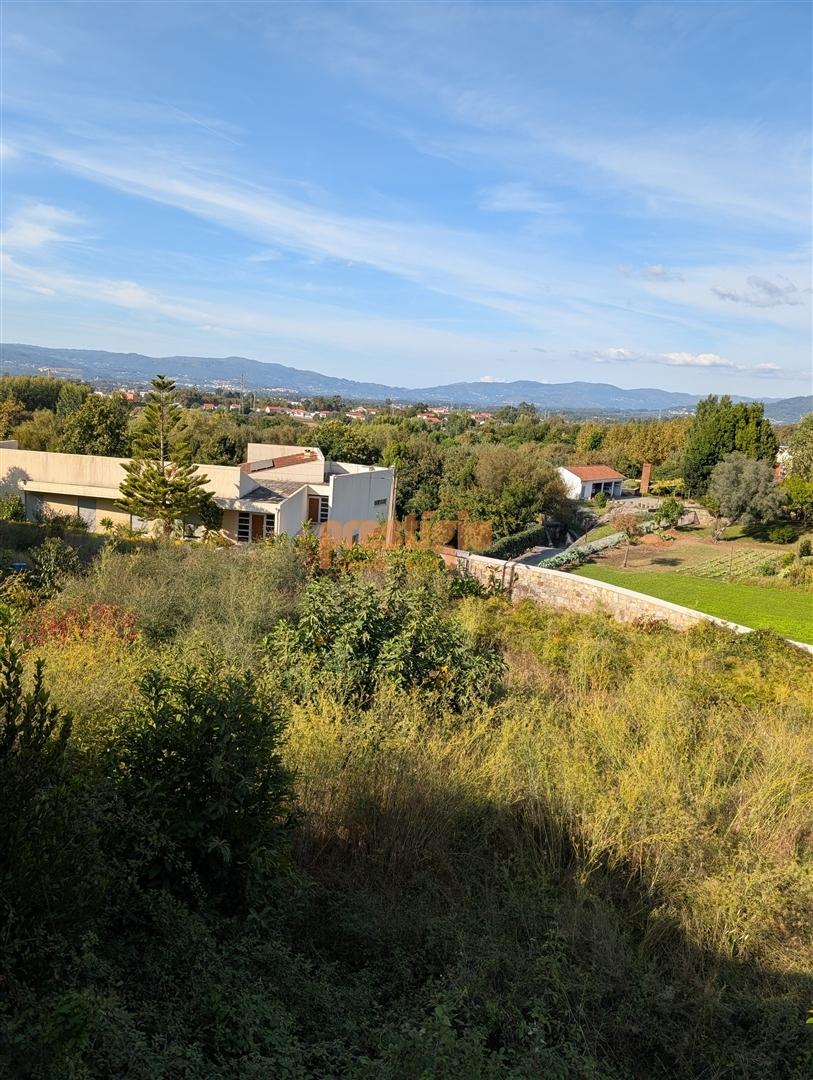 Terreno Urbano  Venda em Adaúfe,Braga