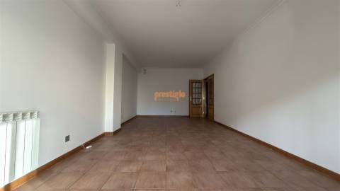Apartamento T3 Arrendamento em Braga (São Vítor),Braga