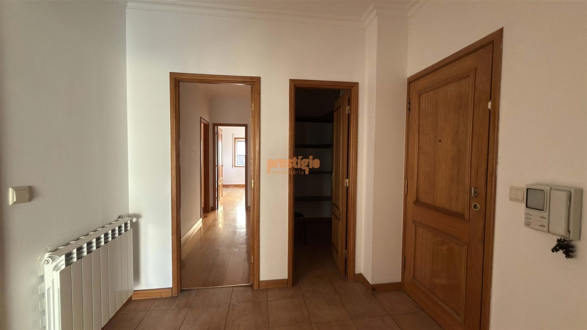 Apartamento T3 Arrendamento em Braga (São Vítor),Braga