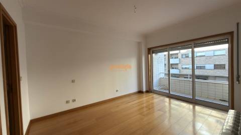 Apartamento T3 Arrendamento em Braga (São Vítor),Braga