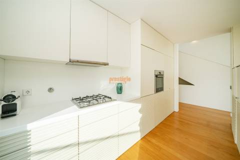 Moradia em Banda T4 Arrendamento em Apúlia e Fão,Esposende