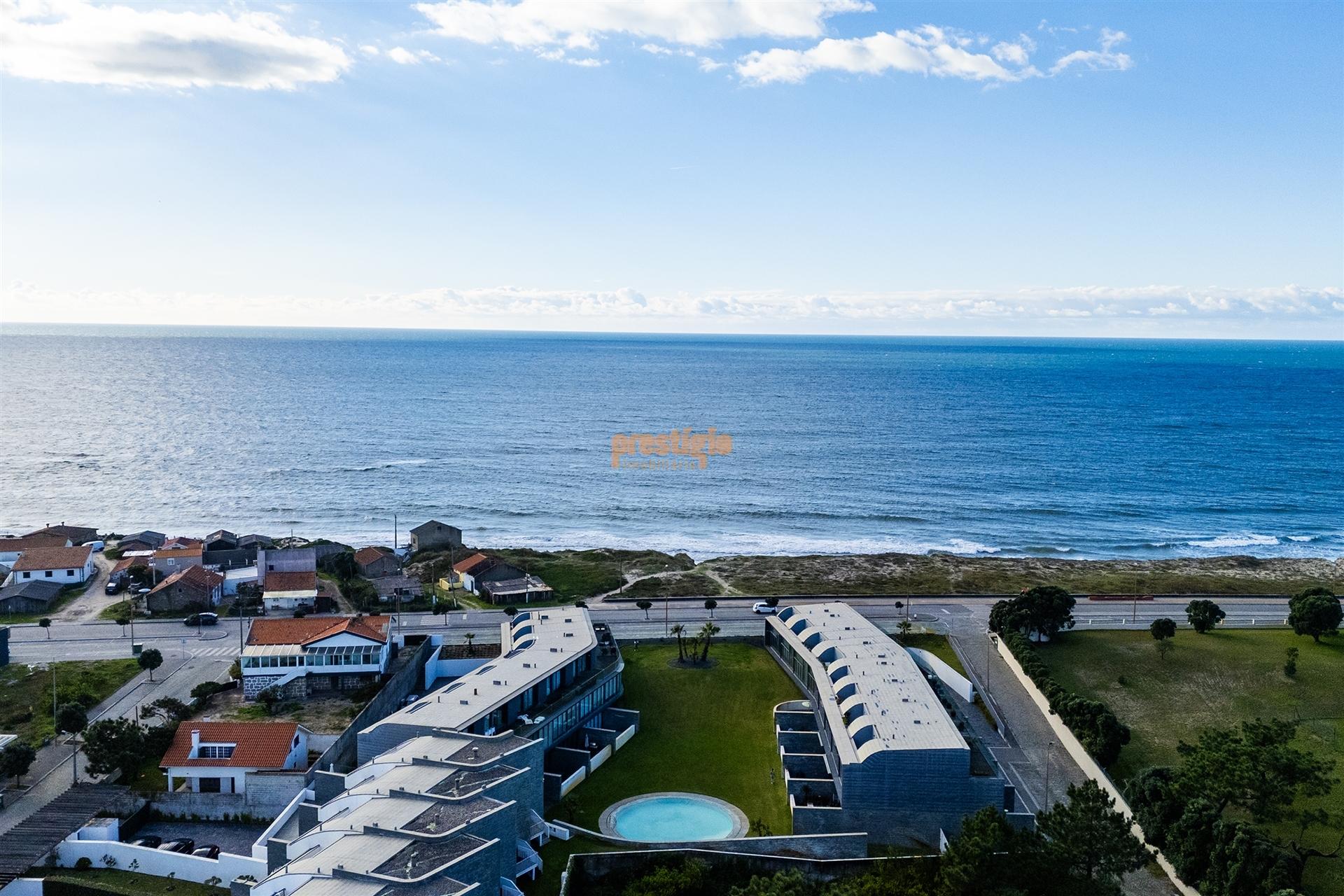 Moradia em Banda T4 Arrendamento em Apúlia e Fão,Esposende