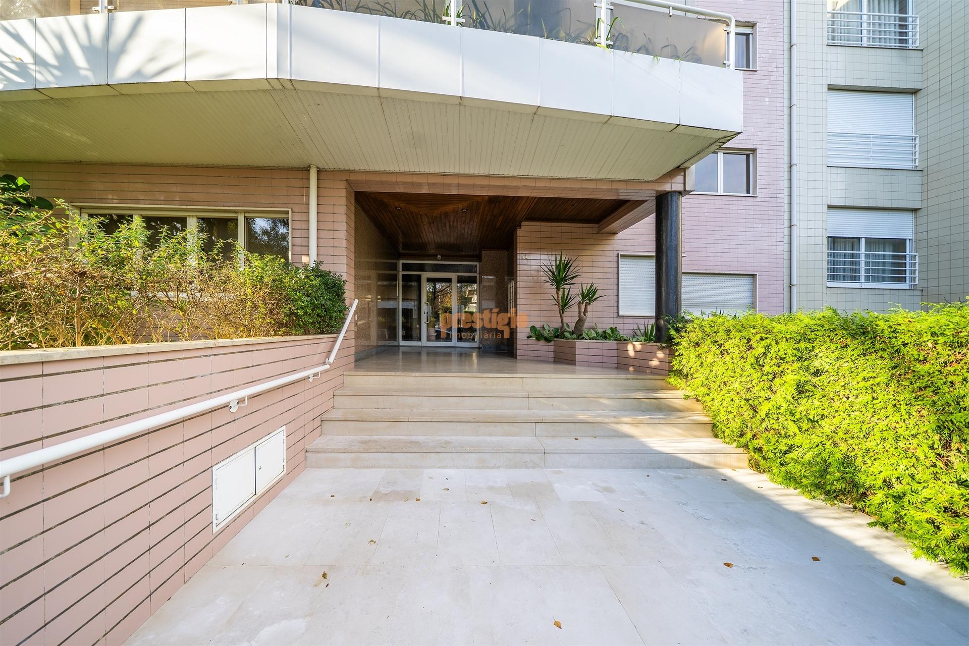 Apartamento T3 Venda em Braga (São José de São Lázaro e São João do Souto),Braga