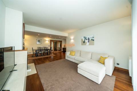 Apartamento T3 Venda em Braga (São José de São Lázaro e São João do Souto),Braga