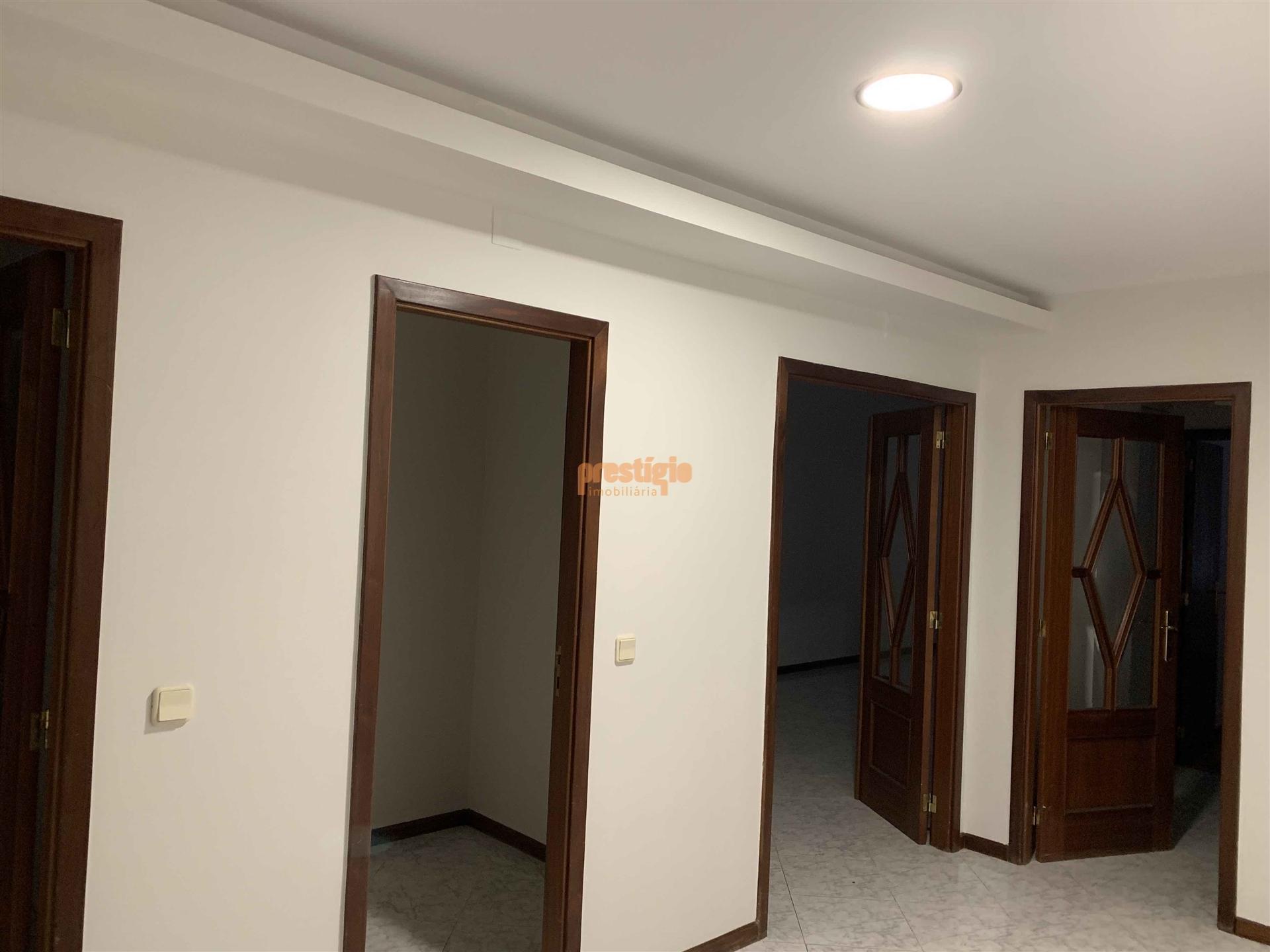 Apartamento T3 Arrendamento em Braga (São Vítor),Braga