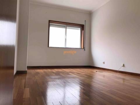 Apartamento T3 Arrendamento em Braga (São Vítor),Braga