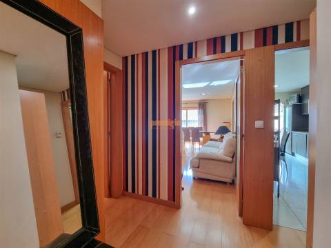 Apartamento T2 Arrendamento em Nogueira, Fraião e Lamaçães,Braga