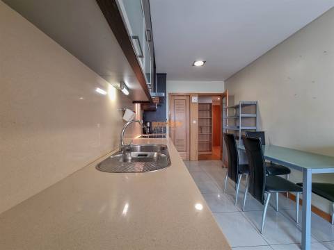Apartamento T2 Arrendamento em Nogueira, Fraião e Lamaçães,Braga