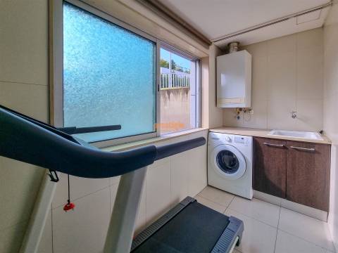 Apartamento T2 Arrendamento em Nogueira, Fraião e Lamaçães,Braga