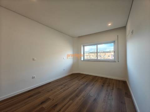 Apartamento T2 Arrendamento em Braga (São Vítor),Braga