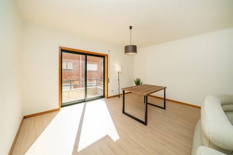 Apartamento T2 Venda em Braga (São José de São Lázaro e São João do Souto),Braga