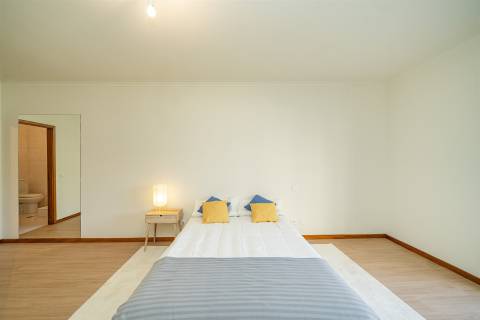 Apartamento T2 Venda em Braga (São José de São Lázaro e São João do Souto),Braga