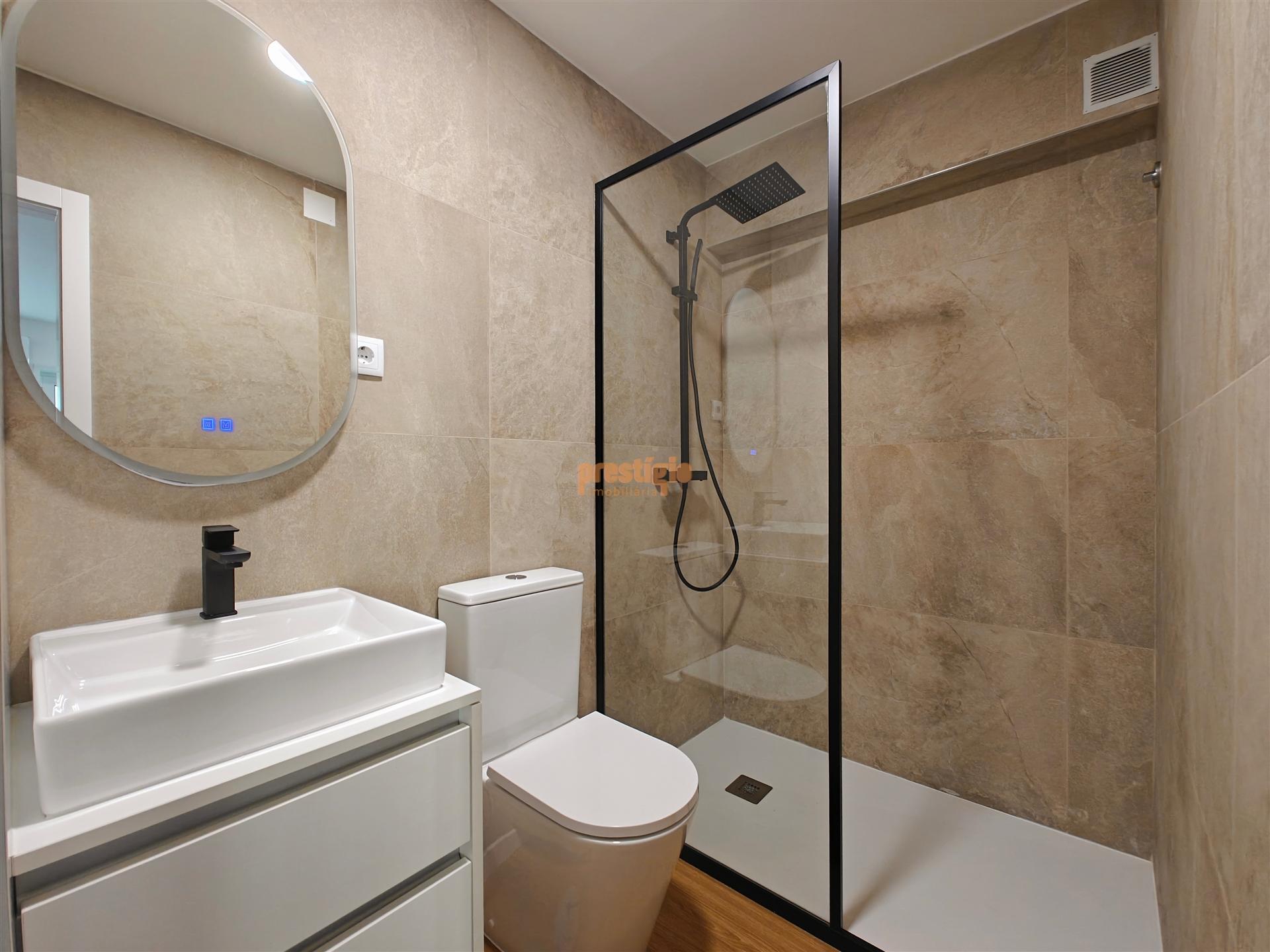 Apartamento T0 Venda em Braga (São José de São Lázaro e São João do Souto),Braga