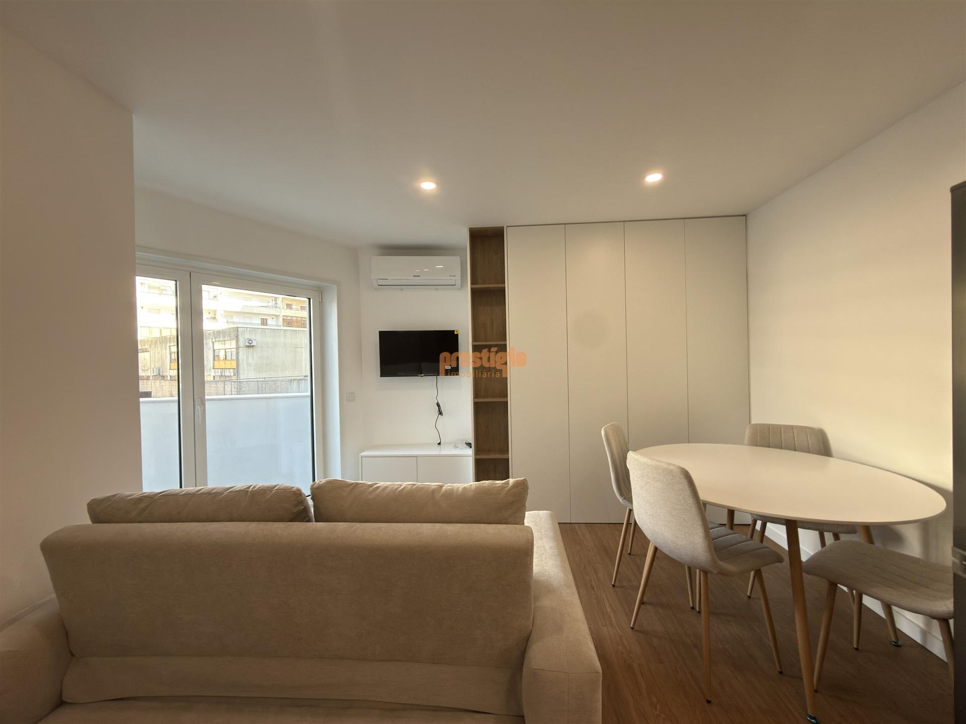 Apartamento T0 Venda em Braga (São José de São Lázaro e São João do Souto),Braga